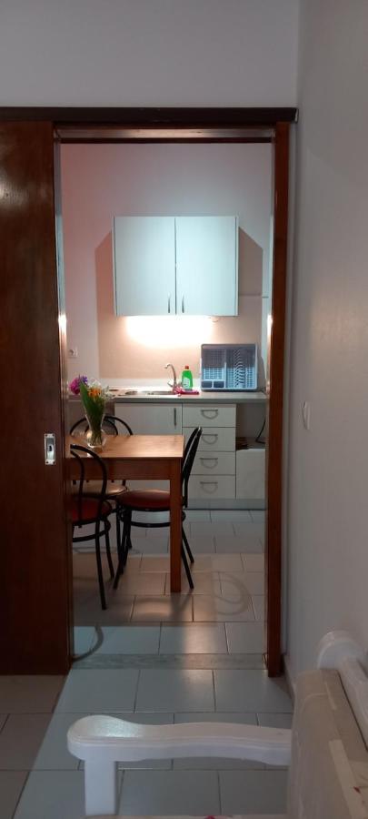 Nikis Apartments 아기오스고르디오스 외부 사진