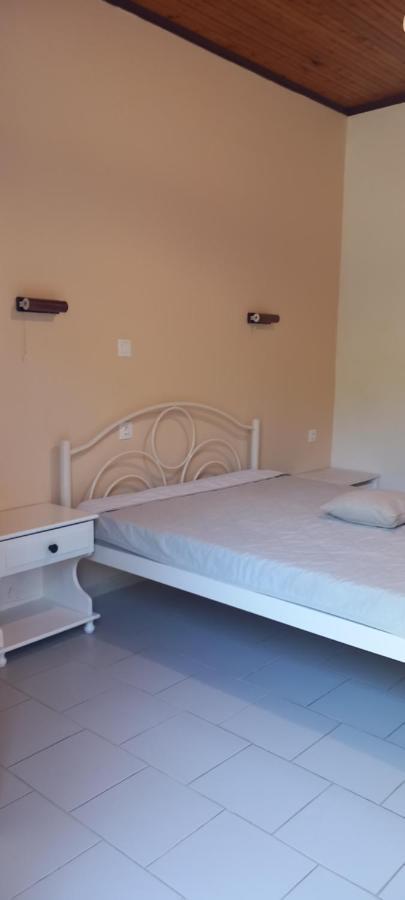 Nikis Apartments 아기오스고르디오스 외부 사진
